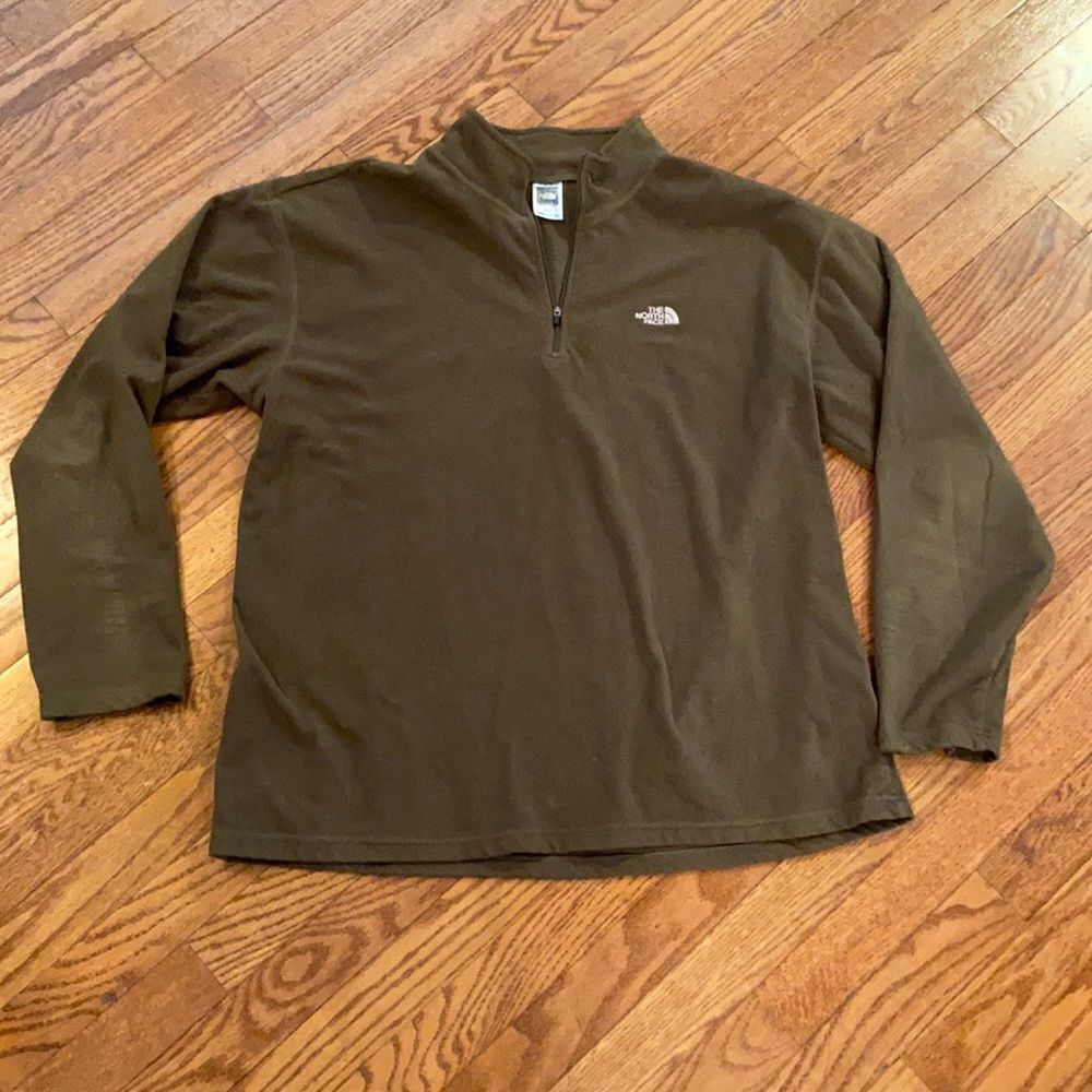 North Face TKA 1/4 zip men’s xl olive green very soft and in excellent condition